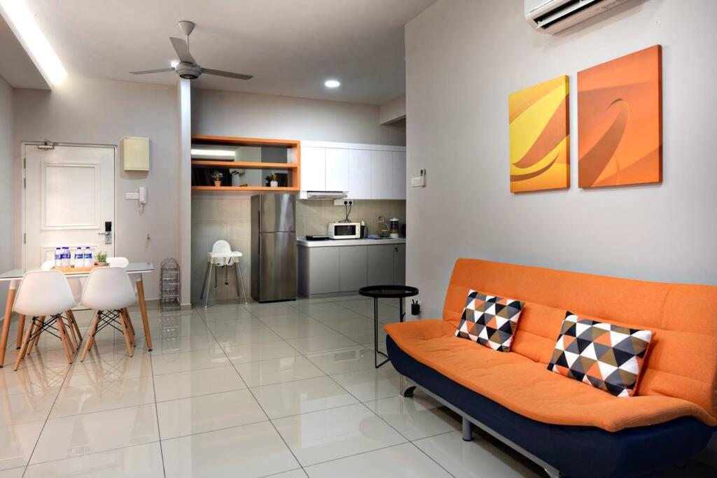 Instay Atlantis - The Orange Malacca Luaran gambar